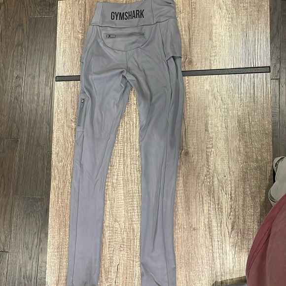 Gymshark Pants - Gray gymshark leggings size XS, like new, no tags